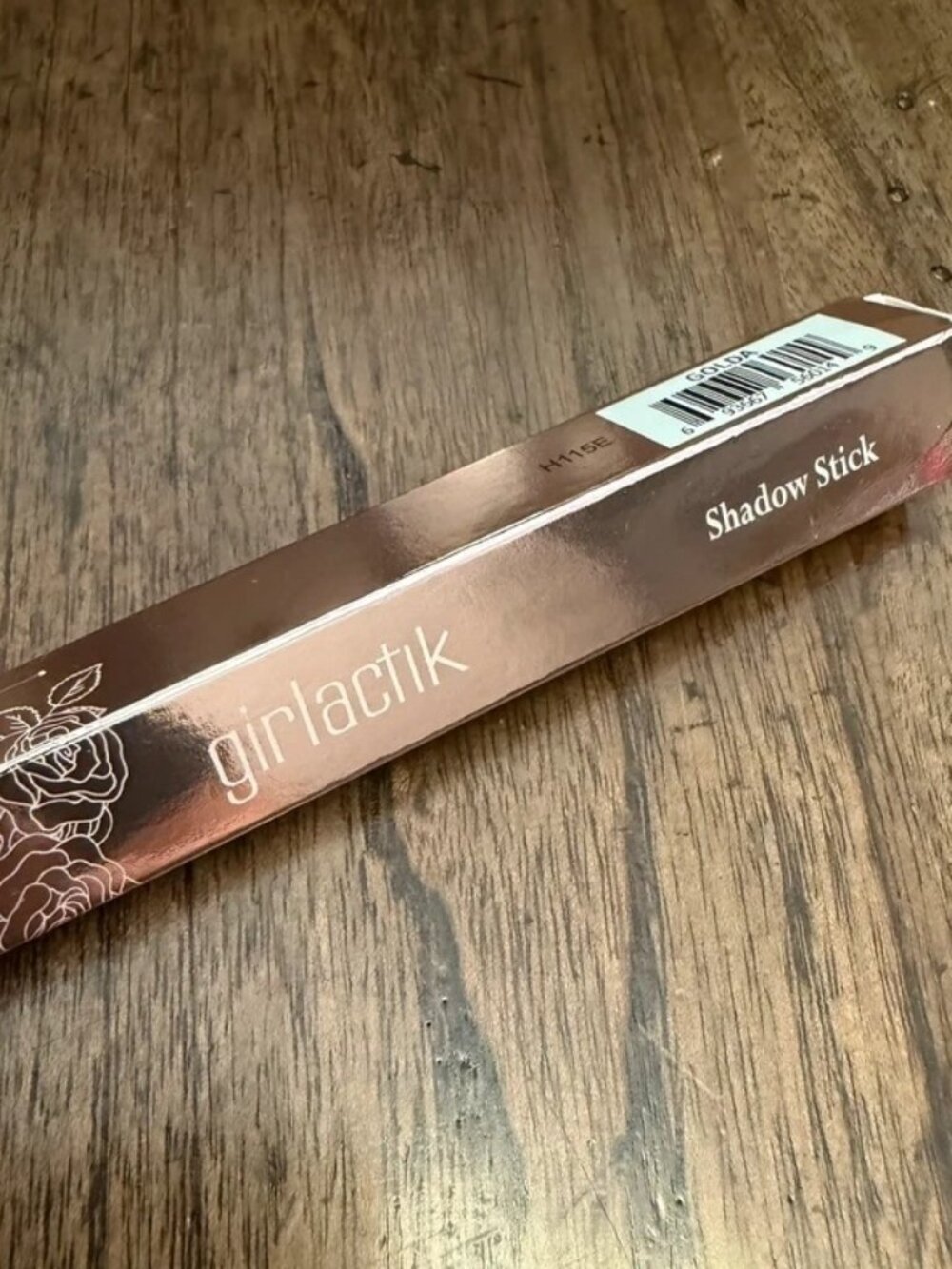 Girlactik Shadow Stick in Golda